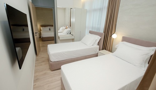 Luxury Duplex, 2 Bedrooms