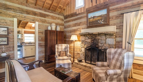 The Pines Cabin