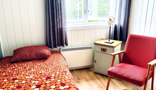 Basic Single Room, Garden View