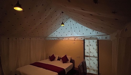 Tent, Balcony, Mountain View