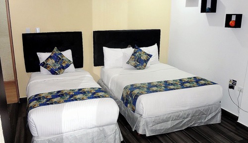 Family Room, Multiple Beds