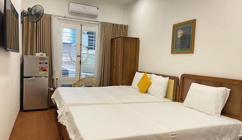 Economy Room, City View