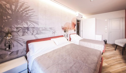 Deluxe Double Room, Balcony