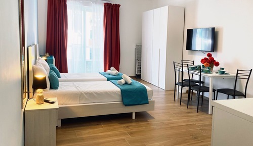 Studio Apartment