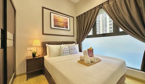 Comfort Apartment, 3 Bedrooms, Non Smoking, Pool View