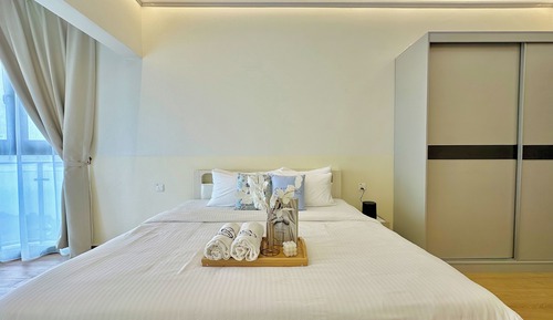 Comfort Apartment, 3 Bedrooms, Balcony, Sea View