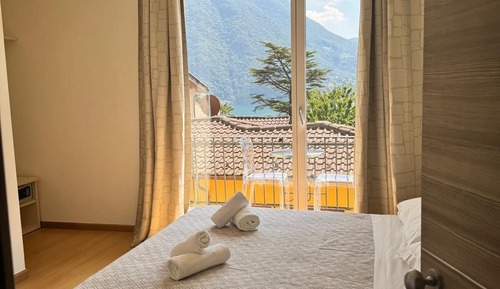 Deluxe Double or Twin Room, Balcony, Courtyard View