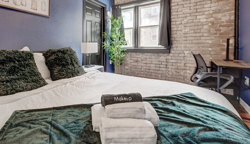 Apartment, 1 Queen Bed, Non Smoking, Microwave