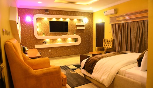 Luxury Studio, Balcony