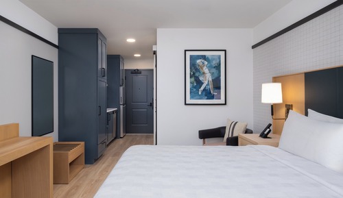 Room, 1 King Bed, Accessible