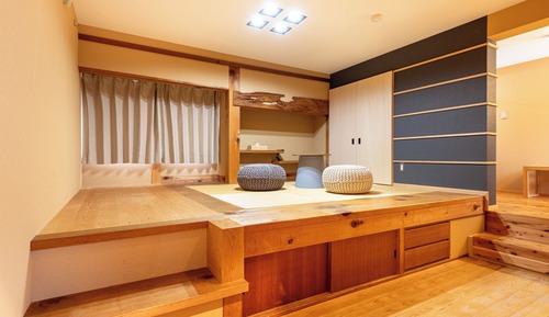 "Suruga-no-ma" Tatami Room with Heritage Wood Ambiance