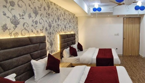 Premium Quadruple Room