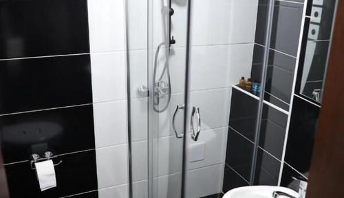 Basic Twin Room