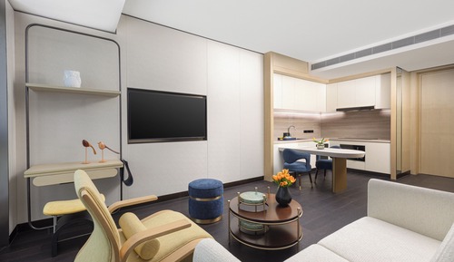 Suite, 1 King Bed (Kitchen Area)