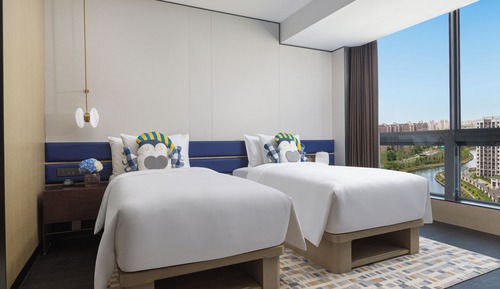 Suite, 2 Twin Beds (Kitchen Area)