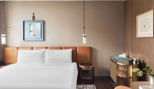 Deluxe Room, 1 King Bed