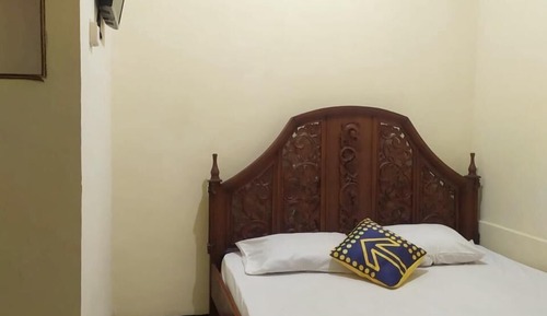 Standard Double Room, 1 Queen Bed
