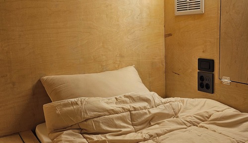 Female Dormitory - 1 Capsule Bed in 4-Bed Capsule Room, Non-Smoking, Room 104