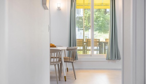 Basic Room, 3 Bedrooms (A dong 2ho)