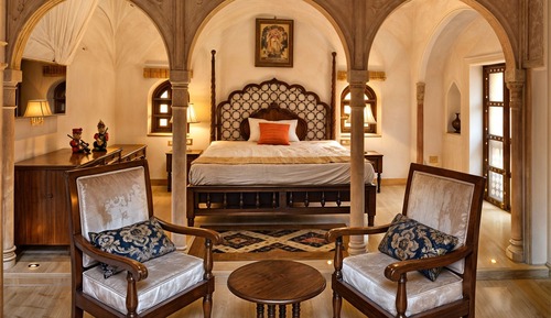 Royal Room
