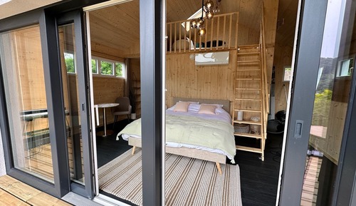 Honeymoon Apartment