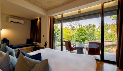Deluxe Double Room, Garden View