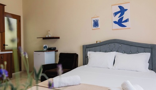 Double Room, Balcony