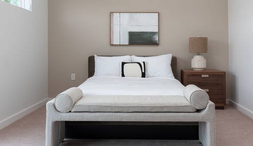 Classic Room, 1 Queen Bed (Self Check-in with Virtual Front Desk)