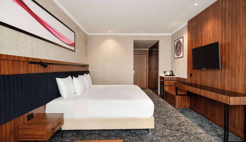 Deluxe Room, 1 King Bed