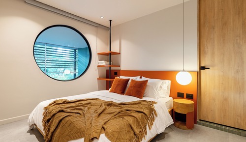 Club Apartment