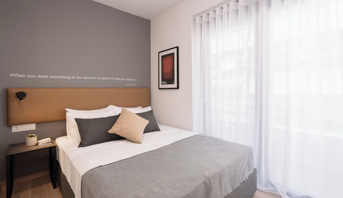 Superior Apartment