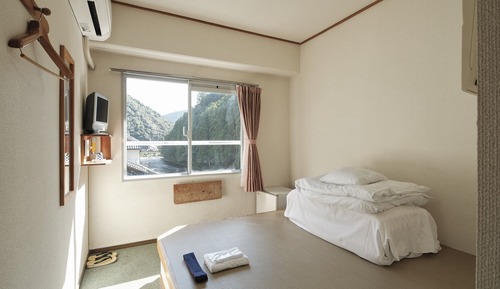 Japanese Style Single Room with Shared Bathroom, Smoking