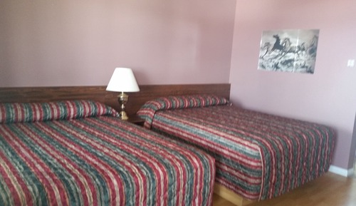 Comfort Room, City View