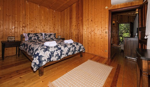 Deluxe Suite, Fireplace, Partial Sea View
