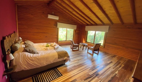 Deluxe Cabin, Valley View