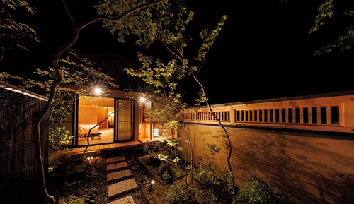 [Komakusa] twin beds room with open-air hot spring bath (non-smoking)
