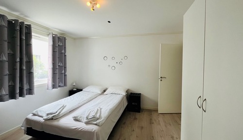 Standard Apartment, 2 Bedrooms, Partial Ocean View