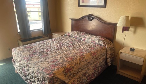 Room, 1 Queen Bed, Smoking