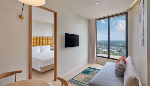Deluxe Suite, 1 King Bed
