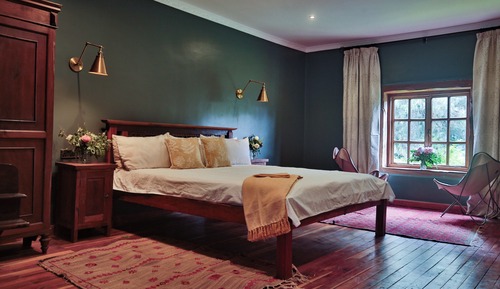 Elite Room