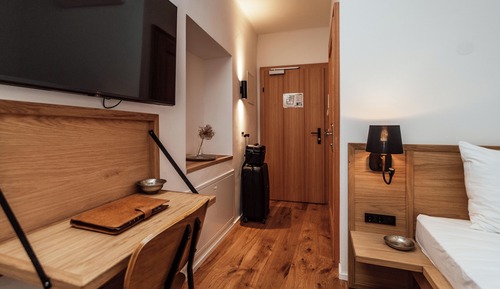 Comfort Single Room, Non Smoking, City View