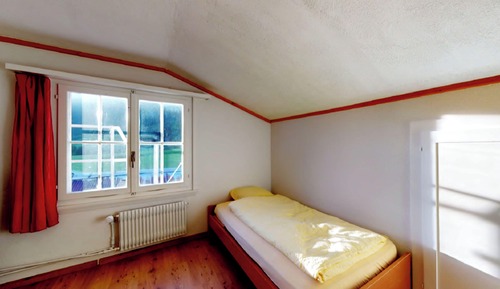 Single Room with Shared bathroom