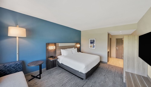 Standard Room, 1 King Bed