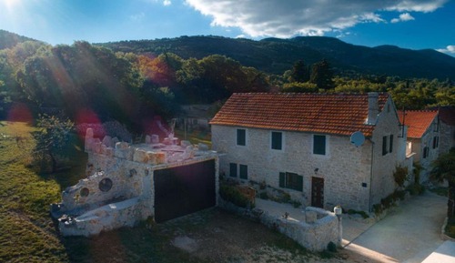 House (Two Bedroom Holiday Home)