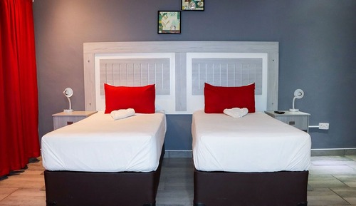 Deluxe Double or Twin Room
