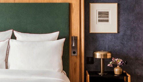 Junior Suite with Balcony - Sacrée vue