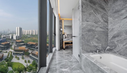 Suite (Nikko)