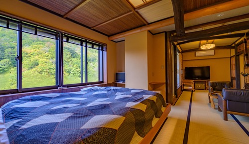 [Hoshimi] Japanese-Western style room 12 tatami with semi-open-air hot spring bath Non smoking