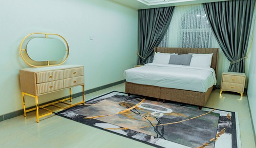 Superior Apartment