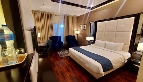 Deluxe Single Room